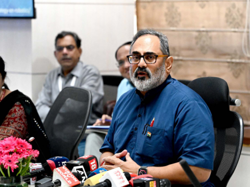 Centre To Support, Fund Indian AI Startups: MoS Rajeev Chandrasekhar